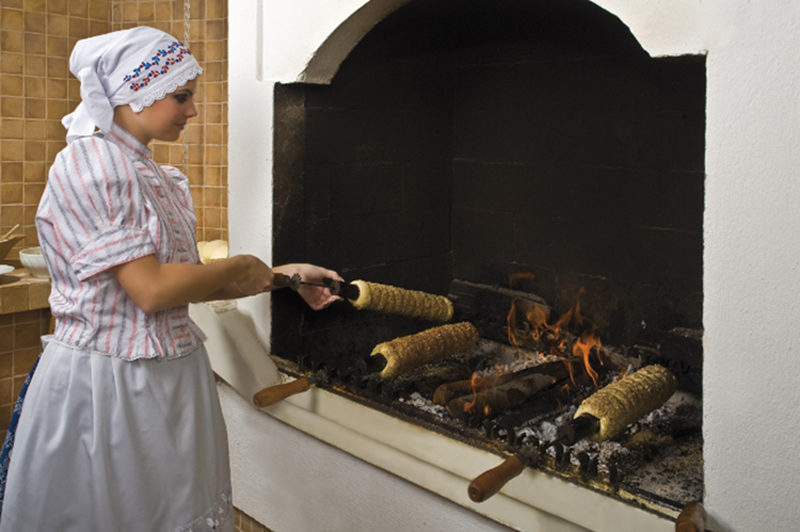 Skalicky Trdelnik Cake